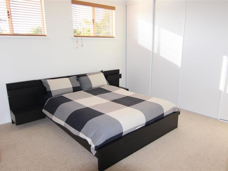 2/39 Simpson Street, Applecross WA 6153