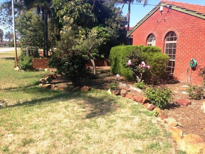 25 Colmar Street, Ferndale WA 6148