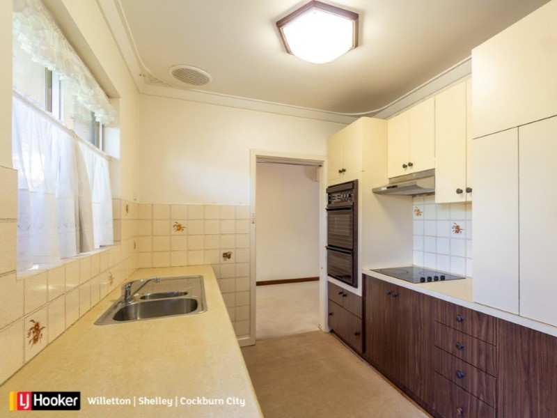 67 Calista Avenue, Calista WA 6167