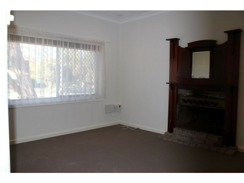 21 Bone Street, St James WA 6102