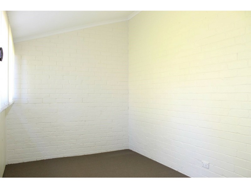 21 Bone Street, St James WA 6102