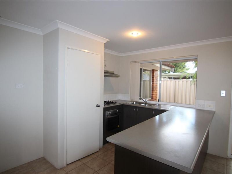 22B Selsey Way, Balga WA 6061