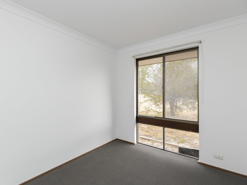 5 Forest Court, Armadale WA 6112