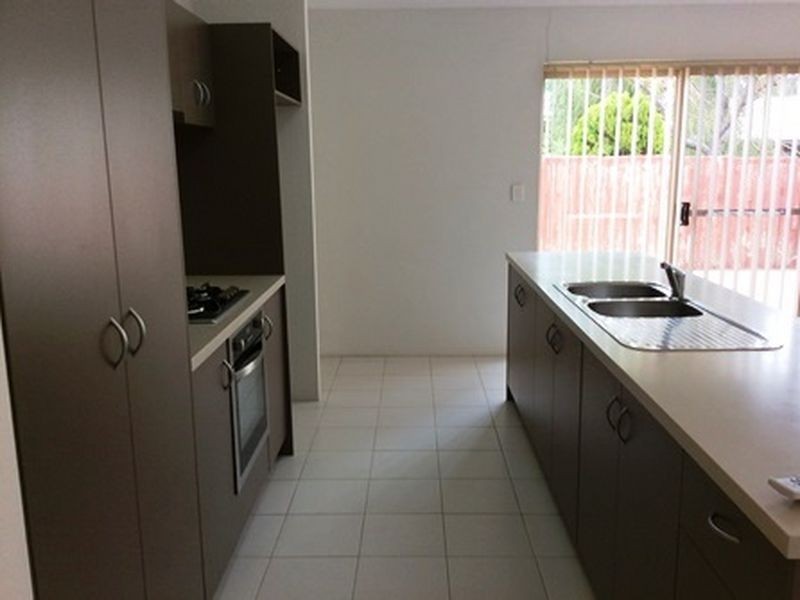 6D Messenger Street, Kelmscott WA 6111