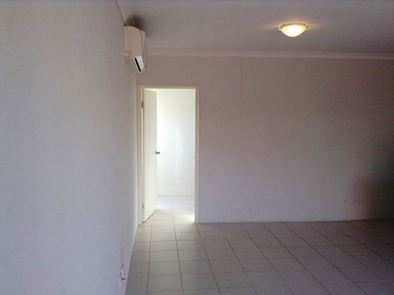6D Messenger Street, Kelmscott WA 6111