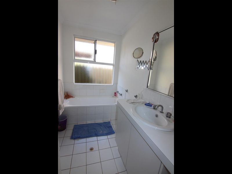 33 Morning Cloud Vale, Willetton WA 6155