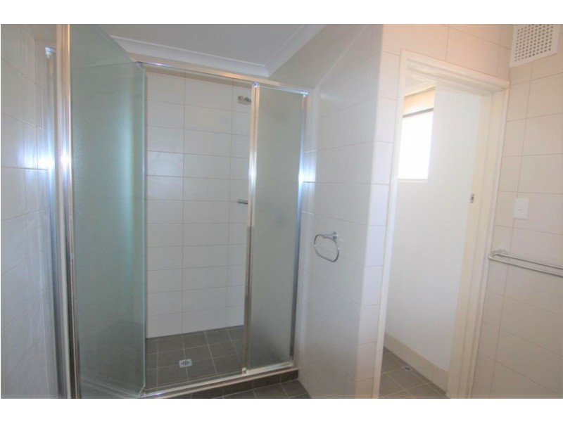 5/3 Acton Avenue, Bentley WA 6102