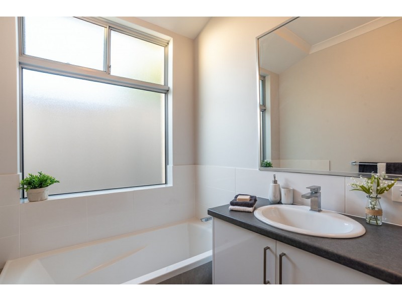 39a Bickley Road, Cannington WA 6107