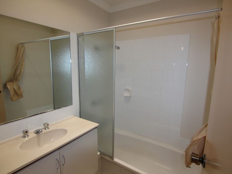 6/13 Golf Road, Parkwood WA 6147