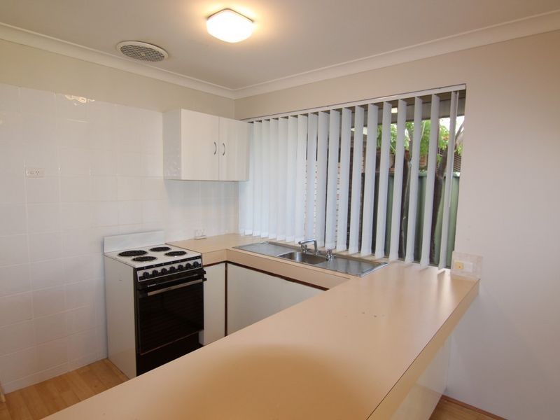 6/13 Golf Road, Parkwood WA 6147