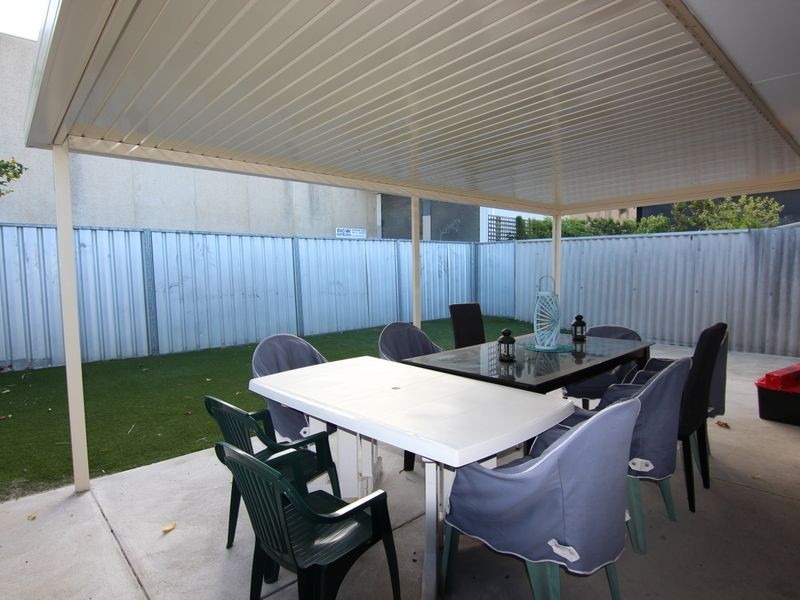 7/23 Golf Road, Parkwood WA 6147