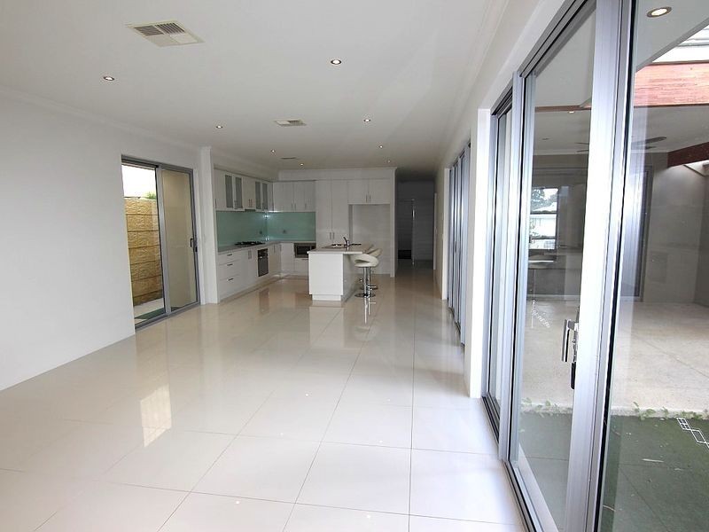 5/18 Bridge Street, Wilson WA 6107