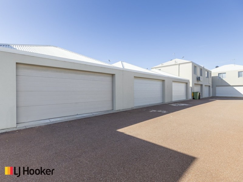 58 Congenial Loop, Atwell WA 6164
