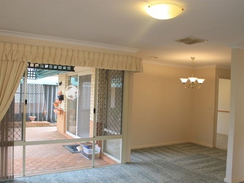 68B Towncentre Drive, Thornlie WA 6108