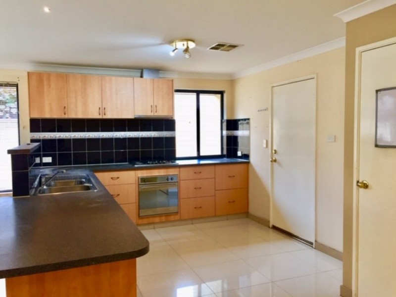 270 Shreeve Road, Canning Vale WA 6155