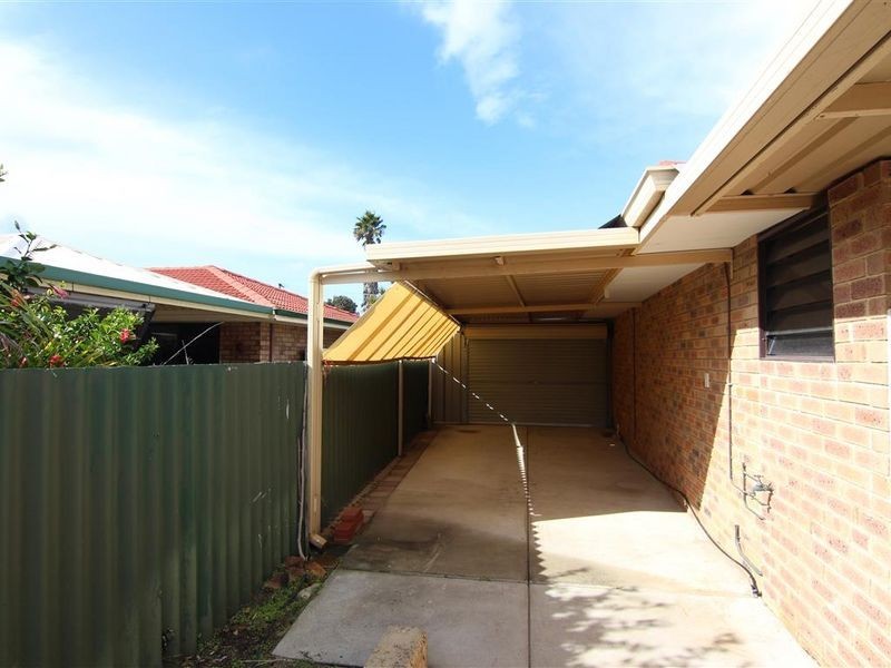9b Tivella Court, Willetton WA 6155