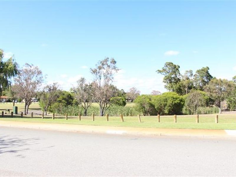 26 Chandilla Street, Gosnells WA 6110