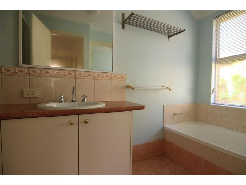 56 Mosaic Street, Shelley WA 6148