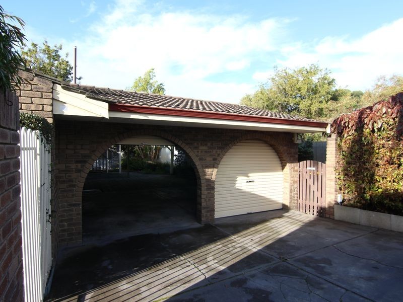 82 Burrendah Boulevard, Willetton WA 6155