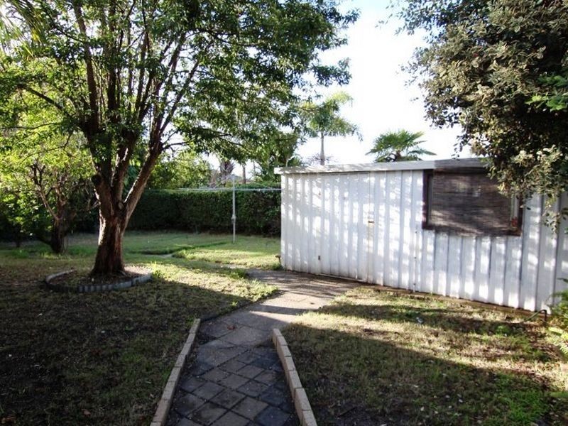 82 Burrendah Boulevard, Willetton WA 6155