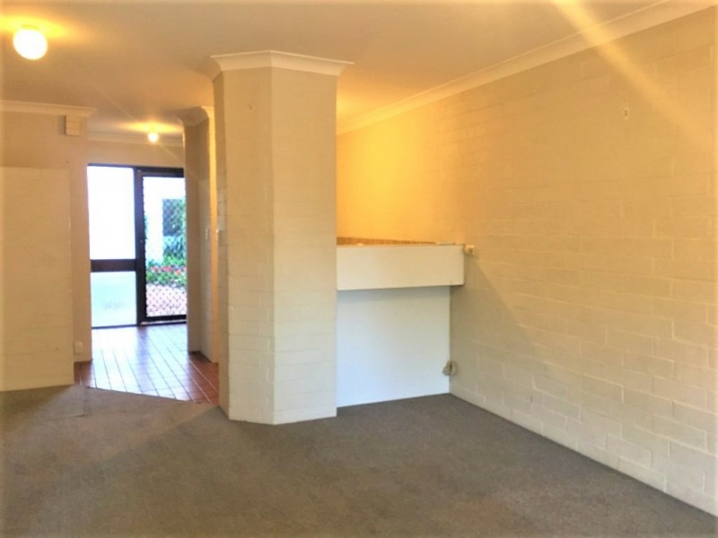 2/1 Brookside Avenue, South Perth WA 6151