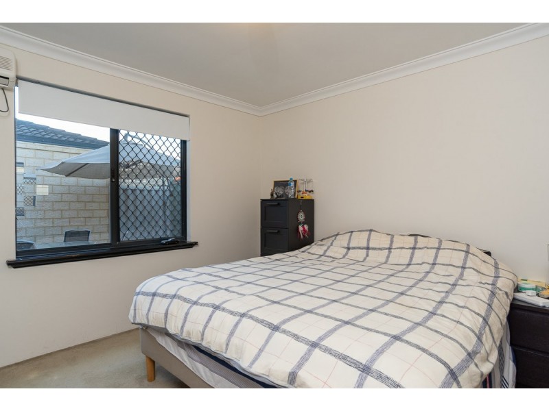 Unit 9/10 Leslie Street, Cannington WA 6107