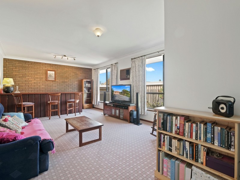 18 Birbeck Way, Spearwood WA 6163