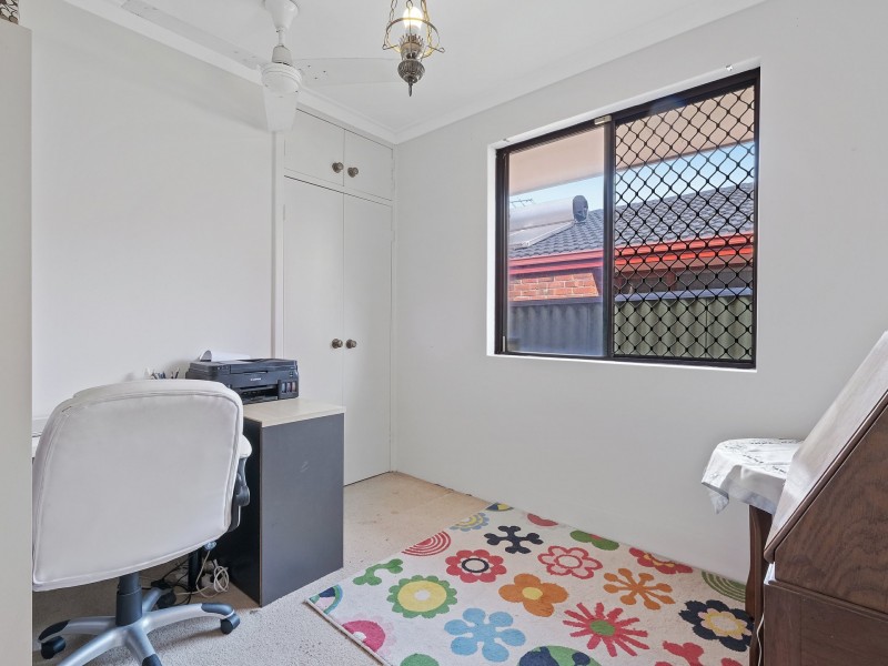 18 Birbeck Way, Spearwood WA 6163