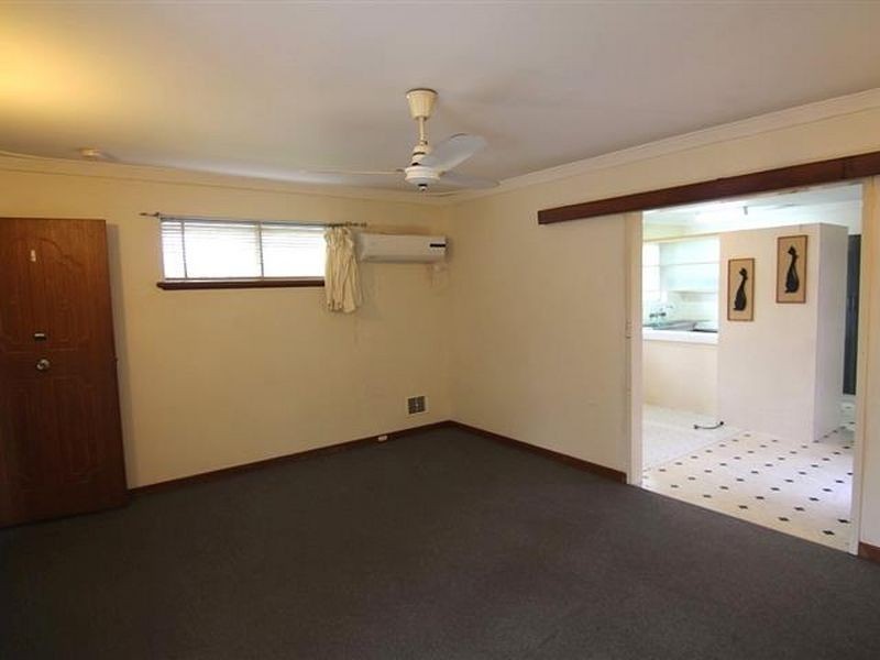 18b Harrolyn Avenue, Riverton WA 6148