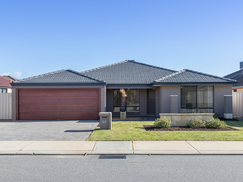 45 Copperback Circle, Huntingdale WA 6110