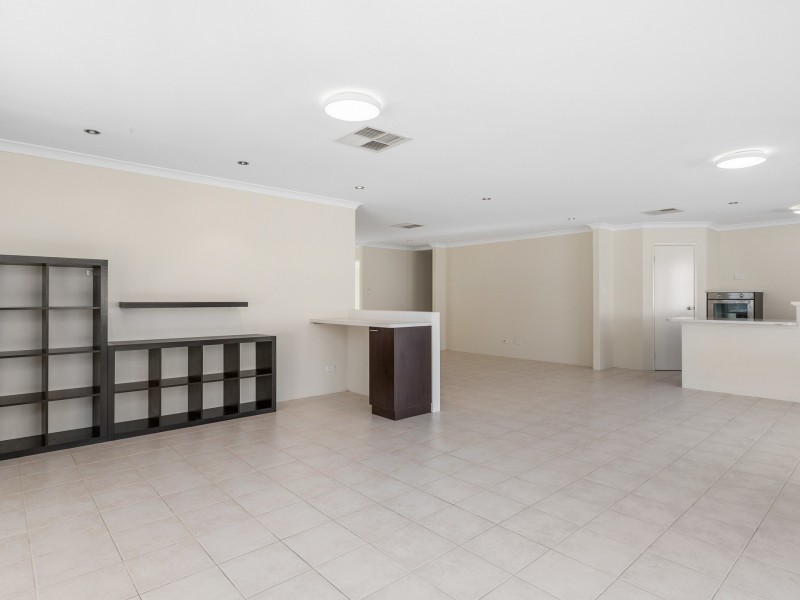 45 Copperback Circle, Huntingdale WA 6110