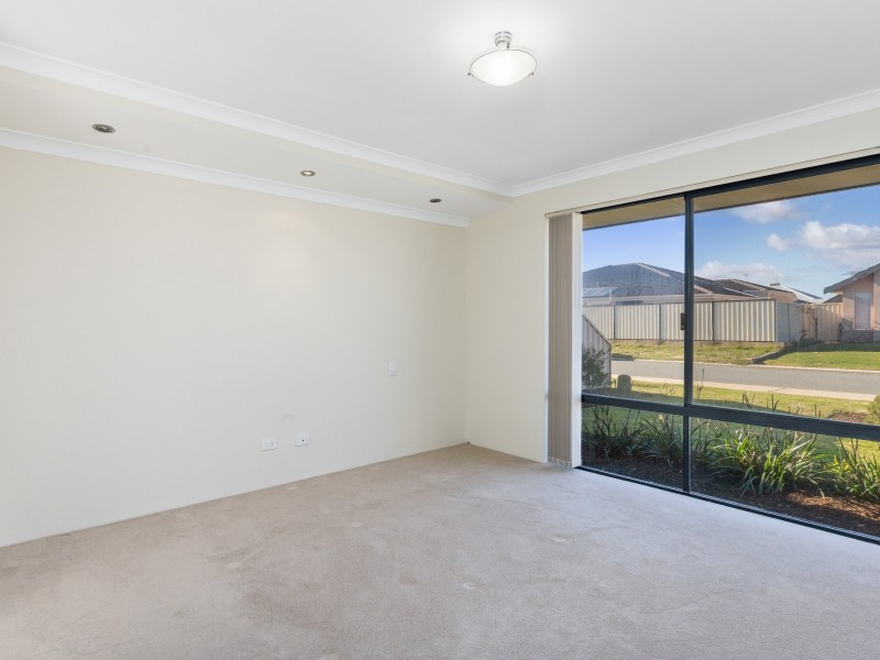 45 Copperback Circle, Huntingdale WA 6110
