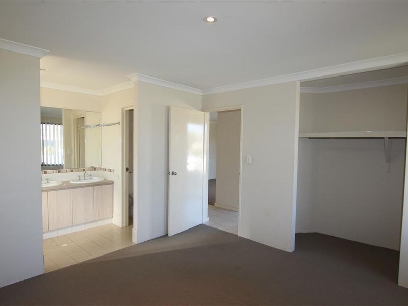 7 La Grange Way, Gosnells WA 6110