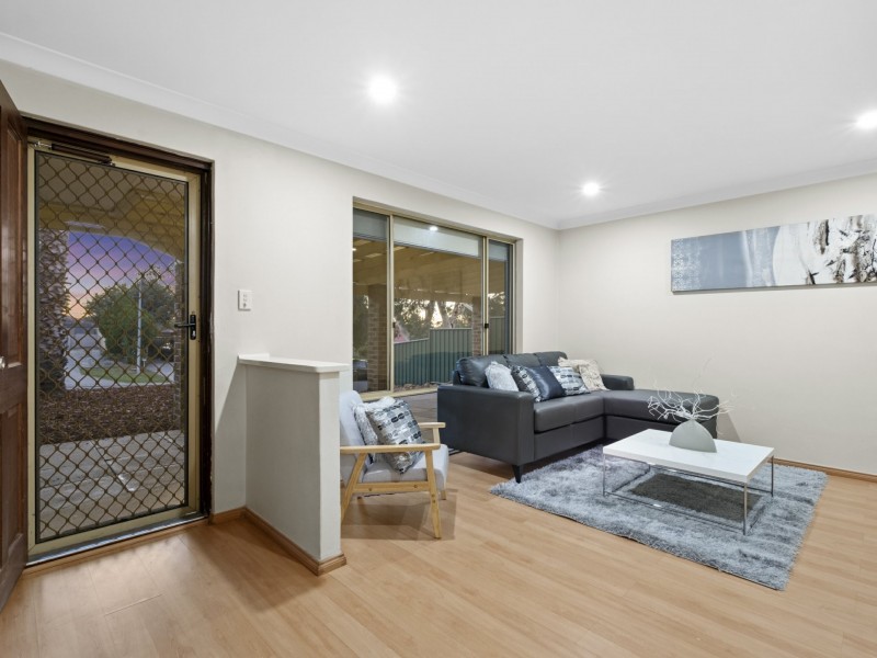 3 The Ridgeway, Swan View WA 6056