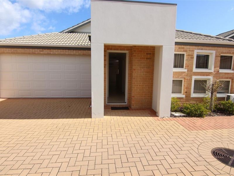 4/17-21 Third Avenue, Kelmscott WA 6111