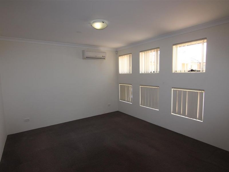 4/17-21 Third Avenue, Kelmscott WA 6111