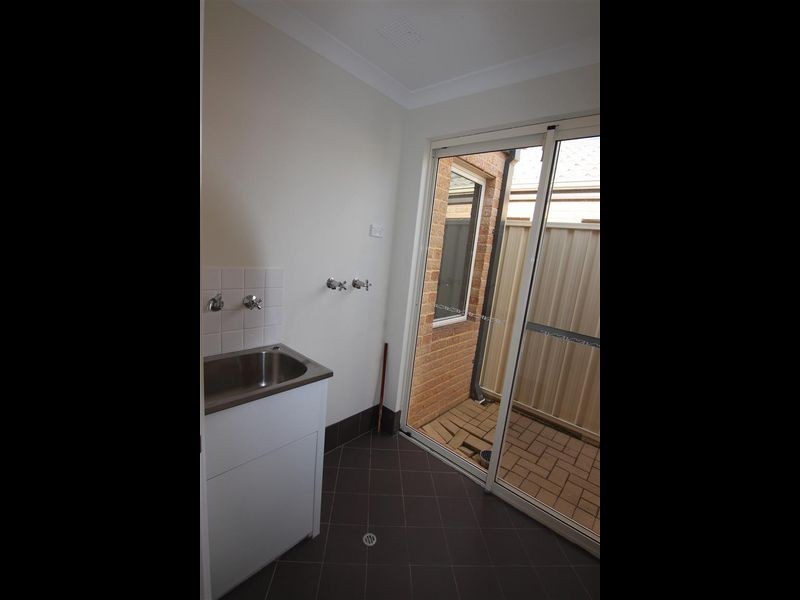 4/17-21 Third Avenue, Kelmscott WA 6111