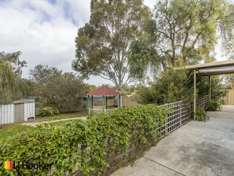 126 Elderberry Drive, South Lake WA 6164