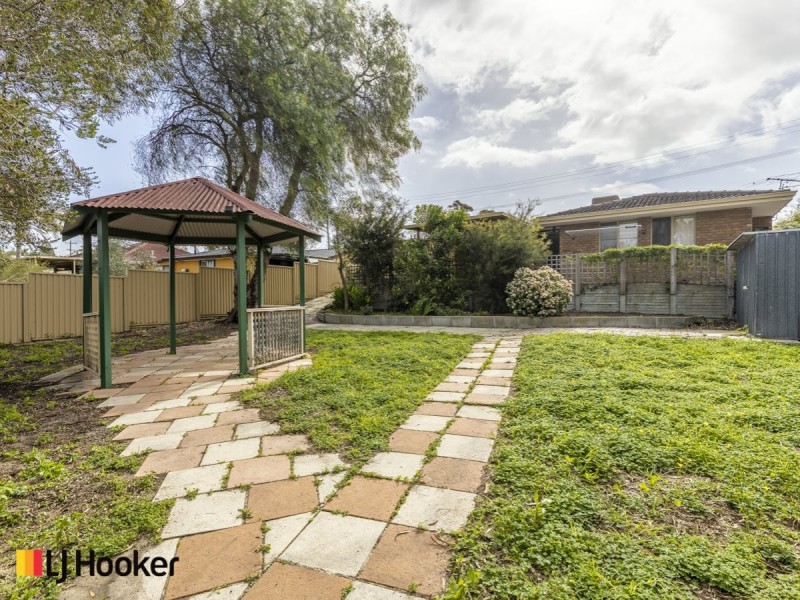 126 Elderberry Drive, South Lake WA 6164