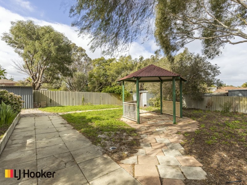 126 Elderberry Drive, South Lake WA 6164