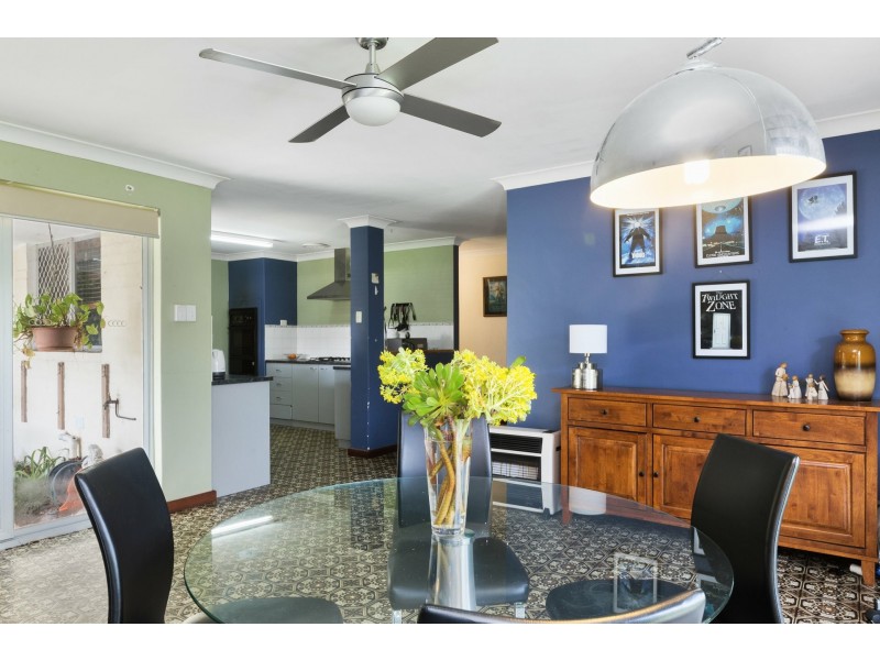 303 Vahland Avenue, Willetton WA 6155