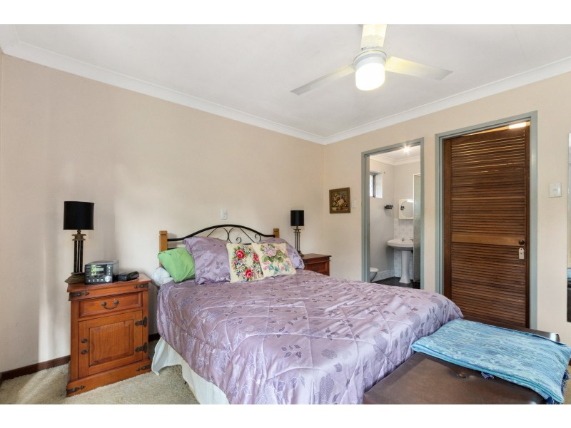 303 Vahland Avenue, Willetton WA 6155