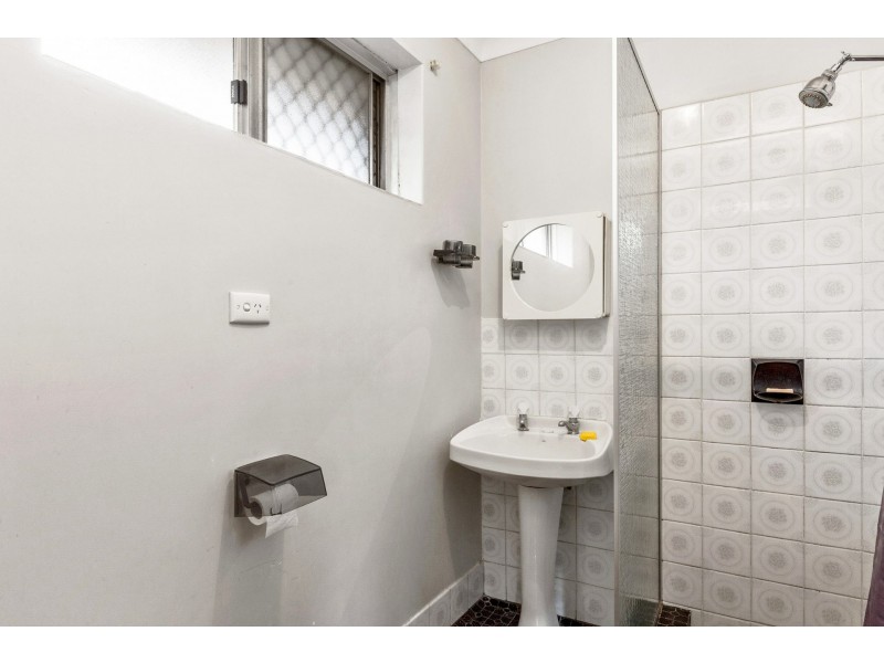 303 Vahland Avenue, Willetton WA 6155