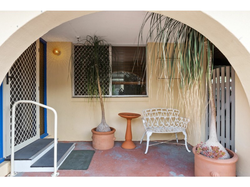 303 Vahland Avenue, Willetton WA 6155