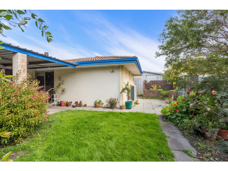 303 Vahland Avenue, Willetton WA 6155