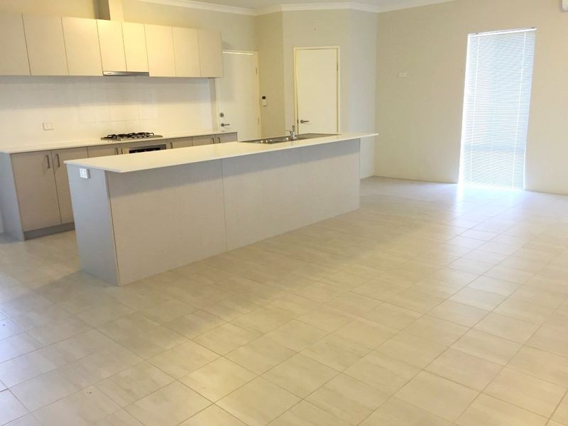 10 Plumosa Avenue, Beeliar WA 6164