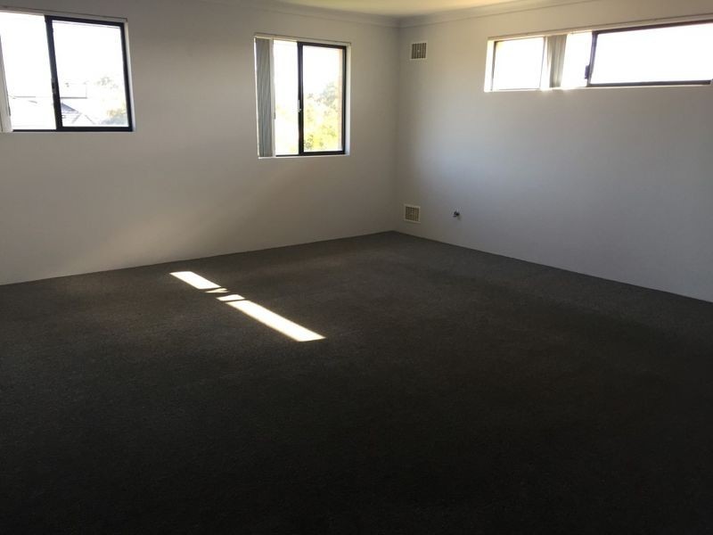 5 Caper Place, Success WA 6164
