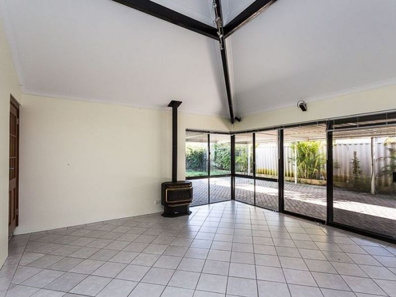 3 Gilbride Cove, Atwell WA 6164