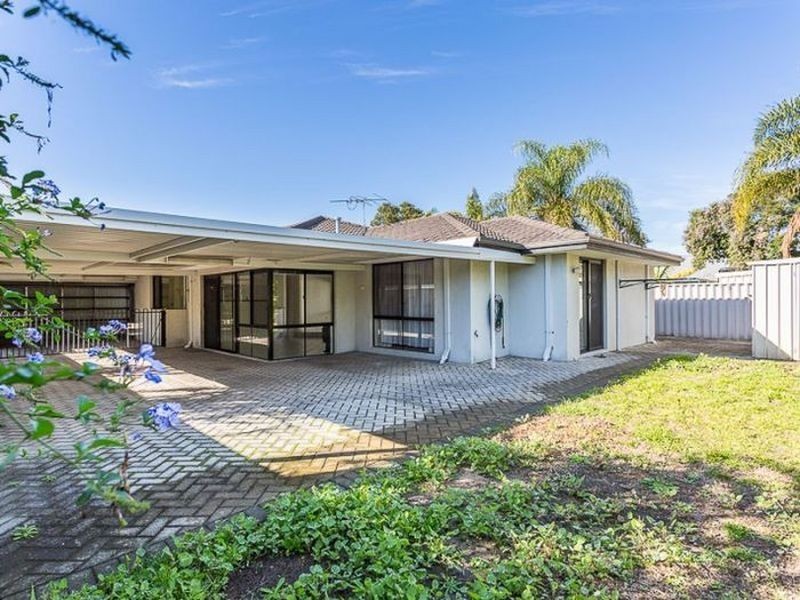 3 Gilbride Cove, Atwell WA 6164
