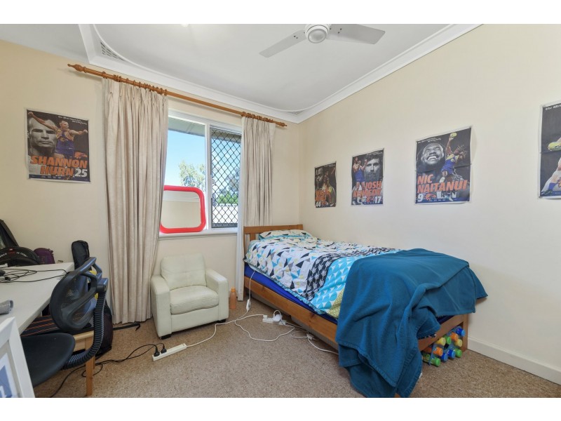 43 Flinders Crescent, Bull Creek WA 6149